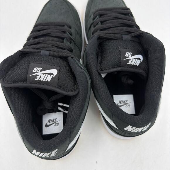 Size 7.5 - Nike Dunk Low SB Black Gum
